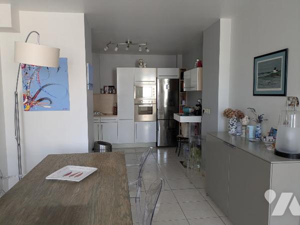 CENTRE-VILLE SAINT-QUENTIN, APPARTEMENT TYPE 4 AVEC ASCENSEUR ET PLACE DE PARKING