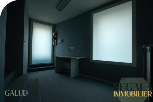 Carmaux (81400) Local Commercial Centre Ville de Carmaux