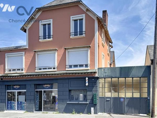 LISIEUX Immeuble complet 1 local commercial et 2 appartements