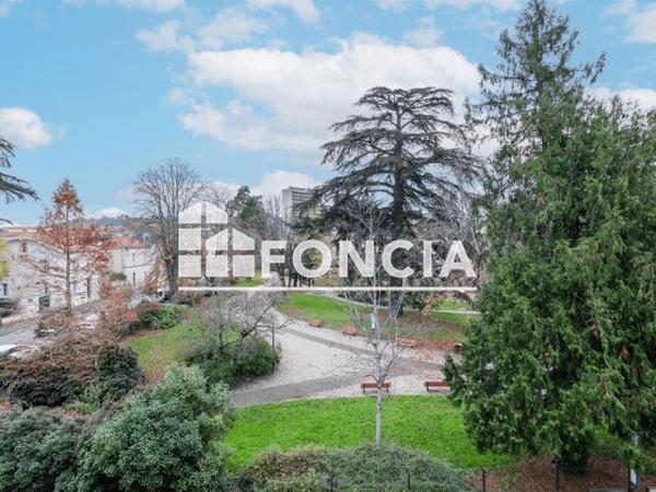 À vendre Appartement 3 pièces 90 m² - Agen 47000