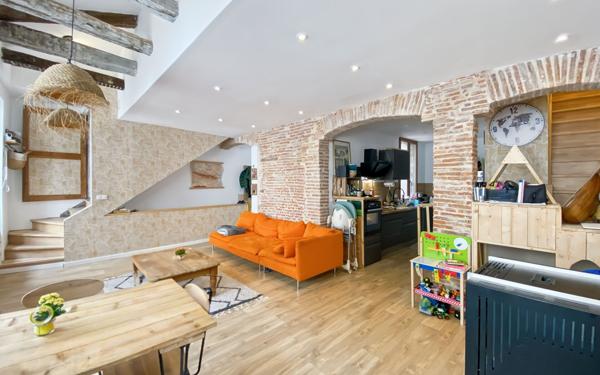 Maison à vendre    5 pièces • 153 m2 Saint-Antonin-Noble-Val