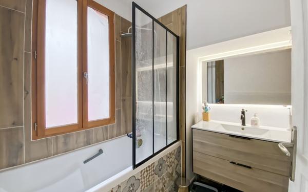 Maison à vendre    5 pièces • 153 m2 Saint-Antonin-Noble-Val