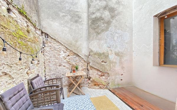 Maison à vendre    5 pièces • 153 m2 Saint-Antonin-Noble-Val