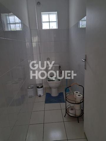 la possession ,proche centre ville