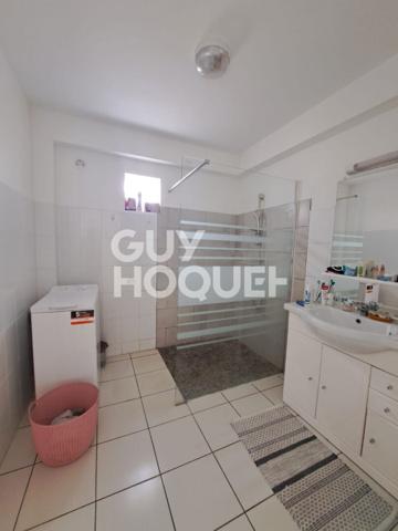 la possession ,proche centre ville