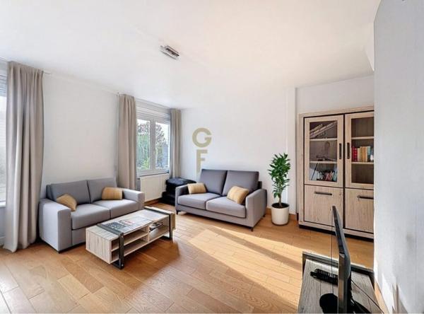 Maison mitoyenne 2 côtés Mons-en-Baroeul 110 m²