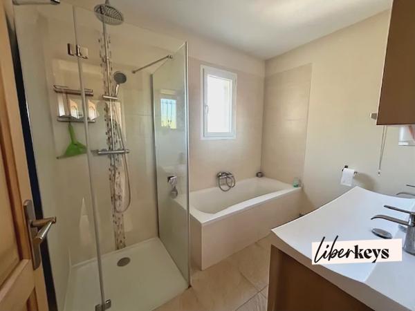 Charmante maison T4 avec garage à Pernes Les Fontaines