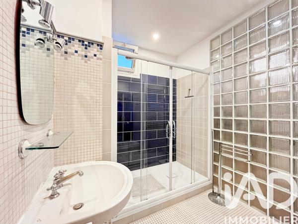 Appartement à vendre 2 pièces 63 m² Paris 10