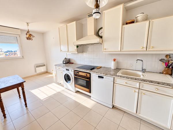 Grand T3 - Le Camas - Terrasse 15 m² - Parking - Vue dégagée