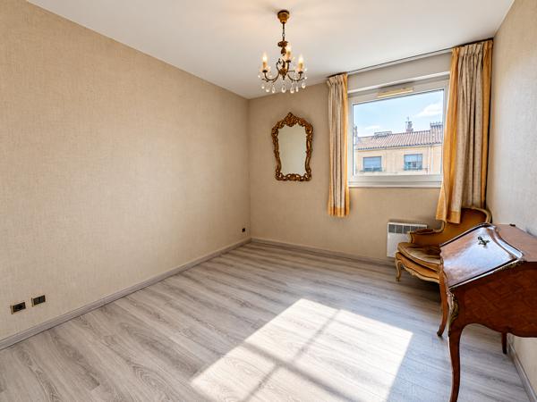 Grand T3 - Le Camas - Terrasse 15 m² - Parking - Vue dégagée