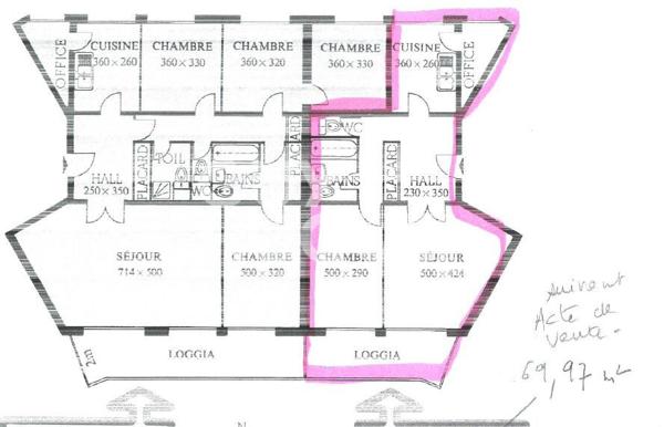 Appartement T2 de 69 m2 avec terrasse de 10M2 piscine tennis gardien parking cave