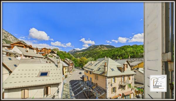 Appartement en duplex rénové, Briançon Centre-ville