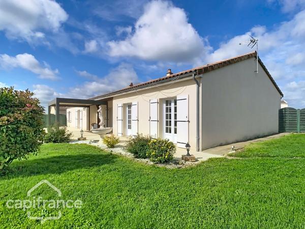 Maison à vendre 7 pièces MAUZE THOUARSAIS (79)