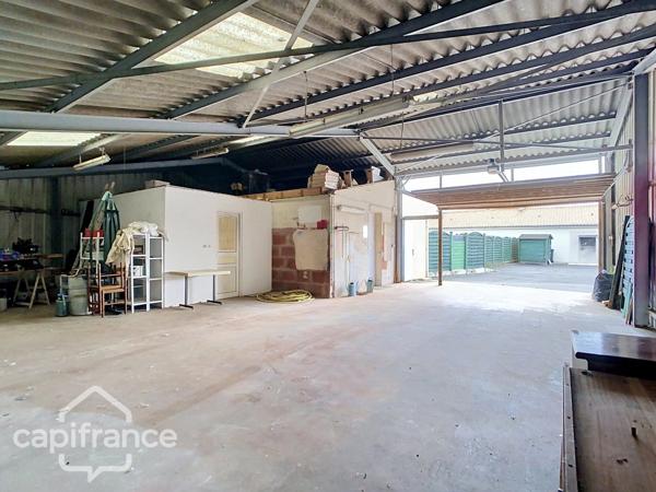 Maison à vendre 7 pièces MAUZE THOUARSAIS (79)