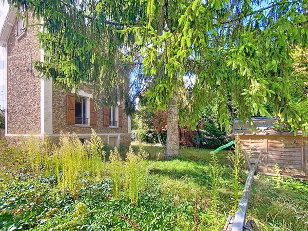 CHELLES ? QUARTIER CALME ET RECHERCHÉ ? MAISON 5 PIÈCES À FORT POTENTIEL