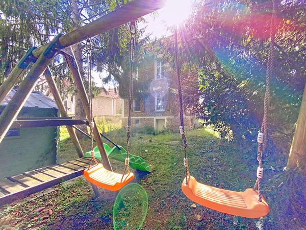 CHELLES ? QUARTIER CALME ET RECHERCHÉ ? MAISON 5 PIÈCES À FORT POTENTIEL