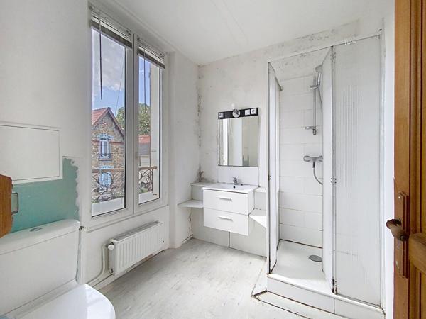 CHELLES ? QUARTIER CALME ET RECHERCHÉ ? MAISON 5 PIÈCES À FORT POTENTIEL