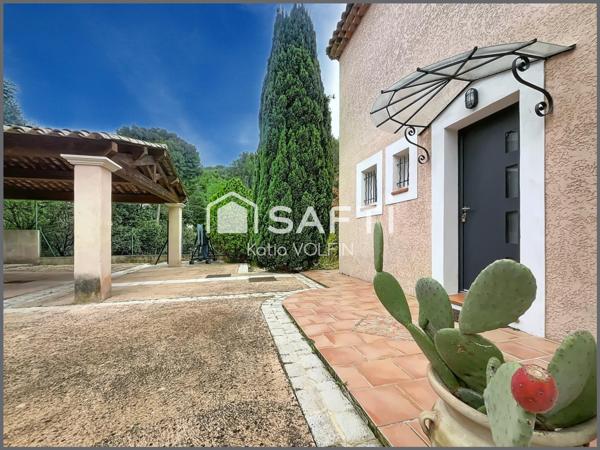 Villa 152m2 sur  un terrain plat de 1000 m2 avec piscine