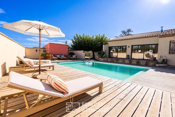 Mas de caractère avec piscine et extérieur paysager au coeur de la nature