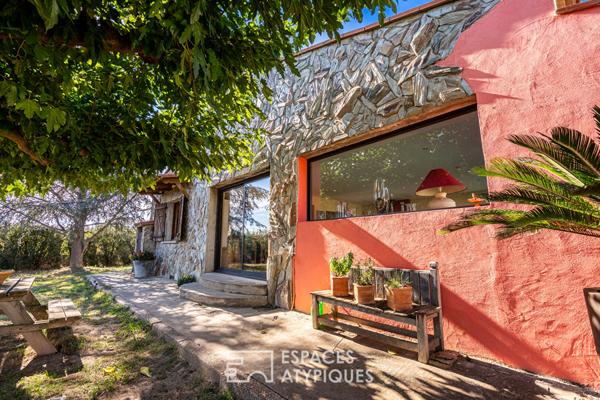 Mas de caractère avec piscine et extérieur paysager au coeur de la nature