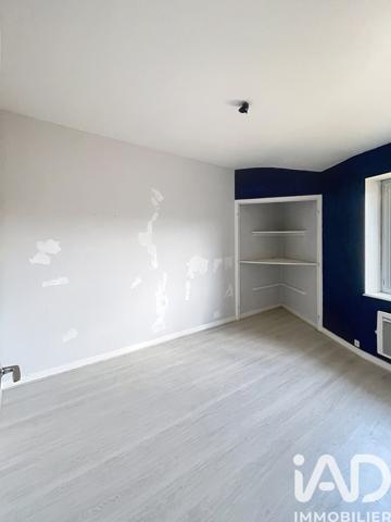 Immeuble à vendre 161 m² Sain-Bel