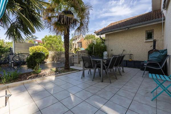 Vente                                                      Maison
                        
                     5 pièces                      117 m2                     à Parmilieu