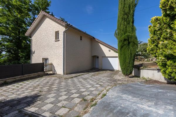 Vente                                                      Maison
                        
                     5 pièces                      117 m2                     à Parmilieu