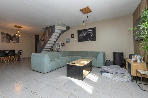 Vente                                                      Maison
                        
                     5 pièces                      117 m2                     à Parmilieu