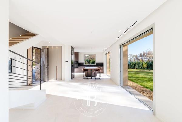 Vence, Villa 4 Chambres -  180 m² à vendre