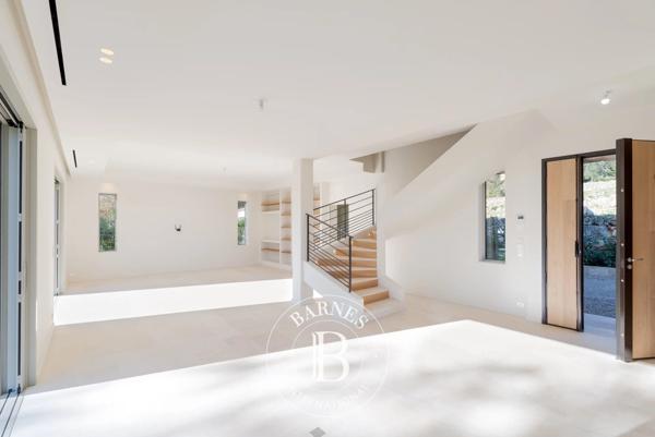 Vence, Villa 4 Chambres -  180 m² à vendre