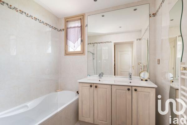 Appartement à vendre 4 pièces 96 m² Caluire-et-Cuire