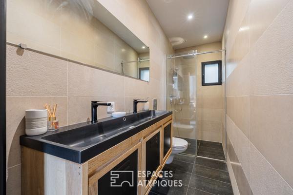 Contemporaine de caractère née d’un ancien chai avec vue contemplative