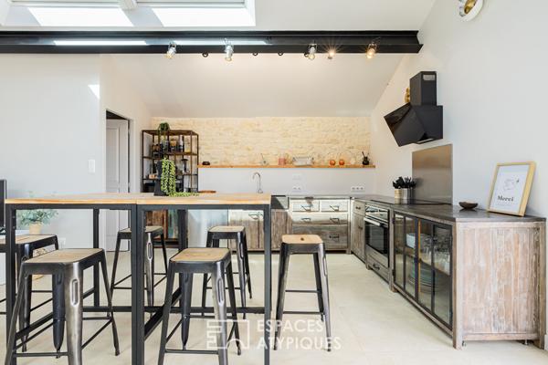 Contemporaine de caractère née d’un ancien chai avec vue contemplative