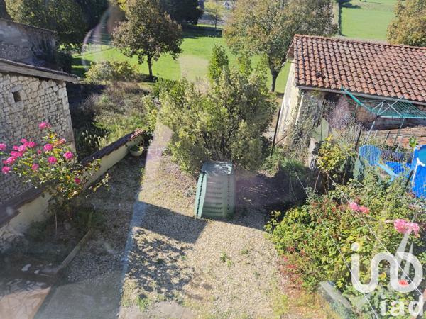Maison à vendre 6 pièces 107 m² Coteaux-du-Blanzacais