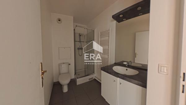 Appartement F2 - 90m² d'extérieur & parking - Quartier Stade de France