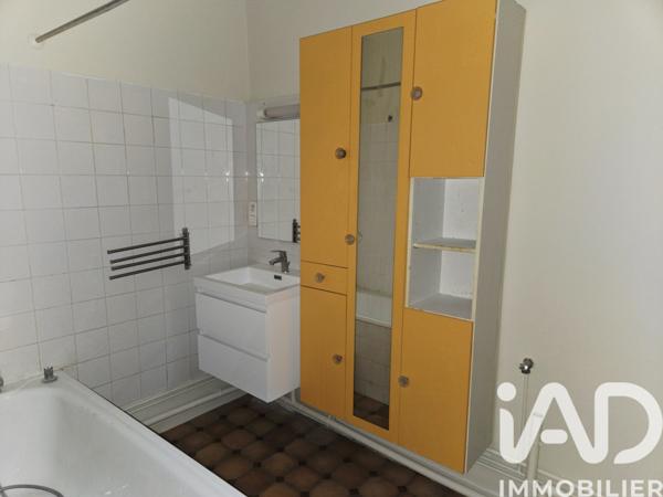 Location appartement 4 pièces 86 m² Vienne
