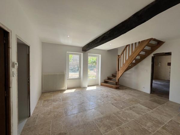 Maison à louer 800 € CC St-Médard-de-Mussidan 3 p 78 m² DPE D