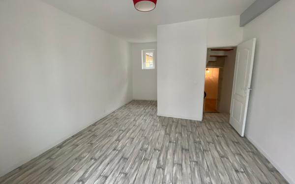 Maison à louer    5 pièces • 112,97 m2 Nogent-le-Rotrou