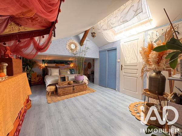Maison à vendre 8 pièces 219 m² Mervent