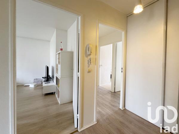 Location appartement 3 pièces 68 m² Saint-Denis