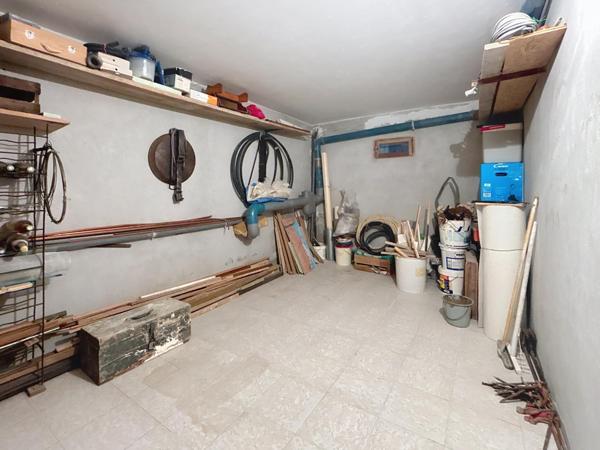 Maison impeccable avec sous-sol, garage et véranda