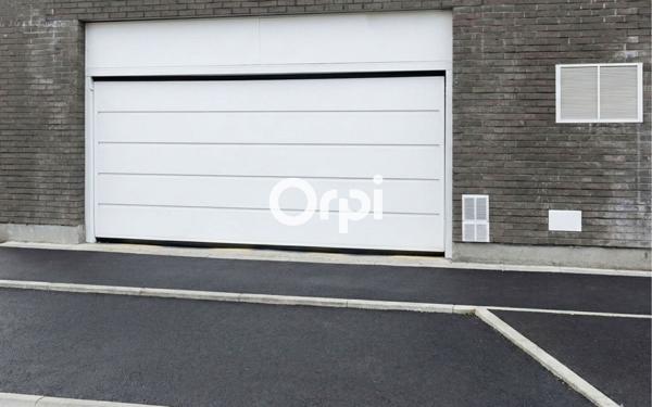 Stationnement à vendre    12 m2 Lille