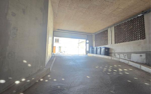 Stationnement à vendre    12 m2 Lille