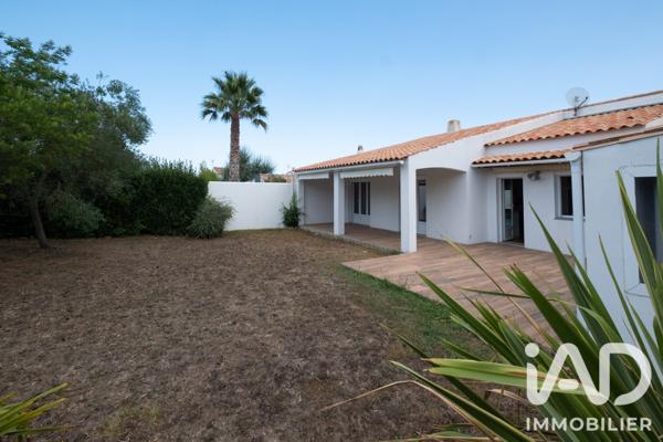 Maison à vendre 6 pièces 138 m² Saint-Martin-de-Ré