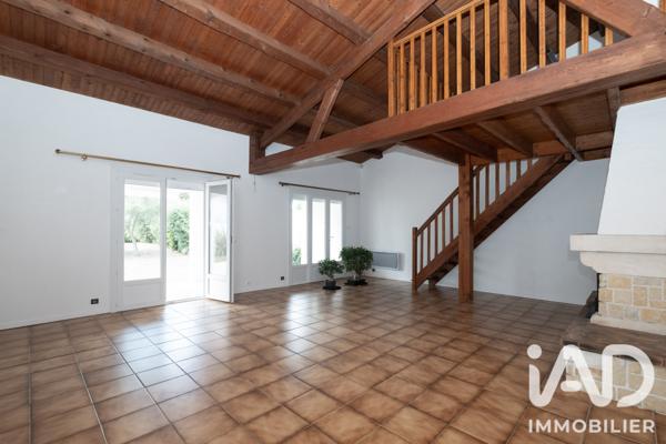 Maison à vendre 6 pièces 138 m² Saint-Martin-de-Ré