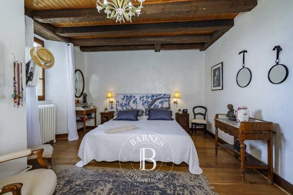 Saint-Cergues, Château 3 Chambres -  473 m² à vendre