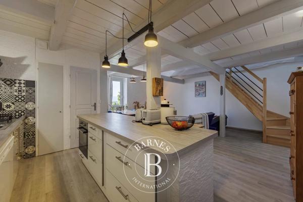 Saint-Cergues, Château 3 Chambres -  473 m² à vendre