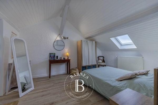Saint-Cergues, Château 3 Chambres -  473 m² à vendre