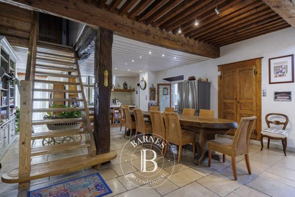 Saint-Cergues, Château 3 Chambres -  473 m² à vendre