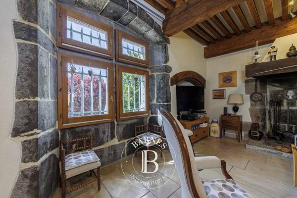 Saint-Cergues, Château 3 Chambres -  473 m² à vendre